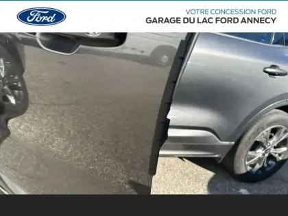 Photo 16 Ford Kuga  2.5 Duratec 190ch FHEV E85 ST-Line BVA