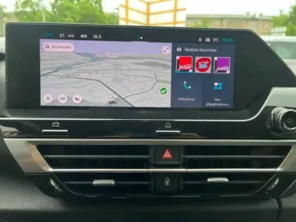 Photo 11 Citroën C4  PureTech 130ch S&S Shine