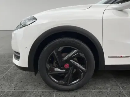 Photo 8 DS DS 3  Crossback BlueHDi 130ch Performance Line + Automatique 126g