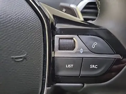 Photo 49 Peugeot 3008  Hybrid 225 e-EAT8