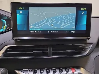 Photo 39 Peugeot 3008  Hybrid 225 e-EAT8