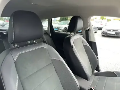 Photo 70 Volkswagen Taigo  1.0 TSI 116 DSG7