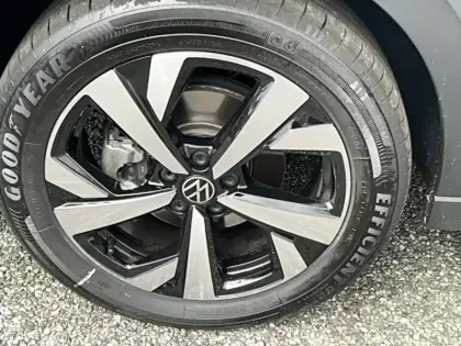 Photo 45 Volkswagen Taigo  1.0 TSI 116 DSG7