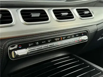 Photo 23 Mercedes GLE 300 D 9G-TRONIC 4MATIC