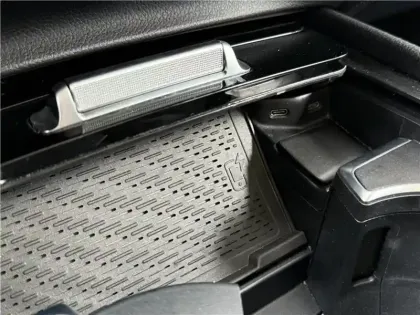 Photo 24 Mercedes GLE 300 D 9G-TRONIC 4MATIC