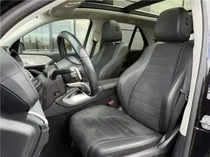 Photo 15 Mercedes GLE 300 D 9G-TRONIC 4MATIC