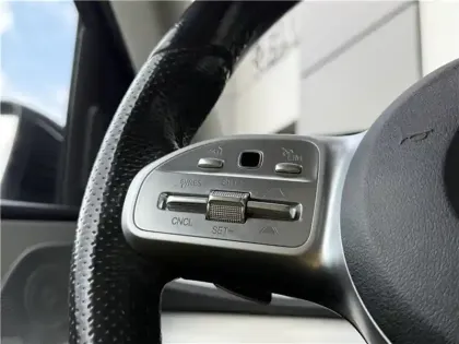 Photo 30 Mercedes GLE 300 D 9G-TRONIC 4MATIC