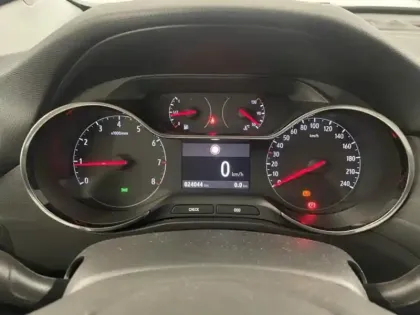 Photo 15 Opel Crossland  1.2 Turbo 110ch Elegance