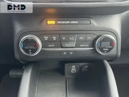 Photo 11 Ford Kuga  2.5 Duratec 190ch FHEV E85 ST-Line BVA