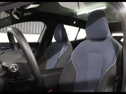 Photo 25 Volvo Ex30  Single Extended Range 272ch Ultra