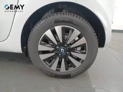 Photo 29 Renault Twingo  III Achat Intégral - 21