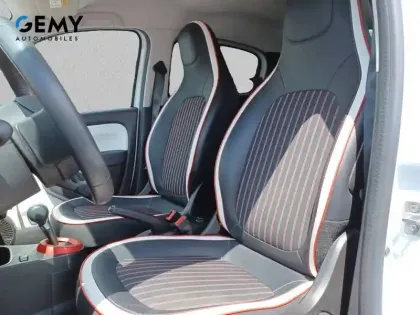 Photo 8 Renault Twingo  III Achat Intégral - 21