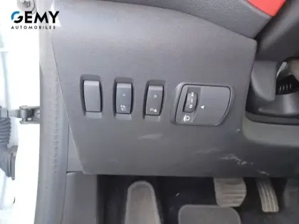 Photo 12 Renault Twingo  III Achat Intégral - 21