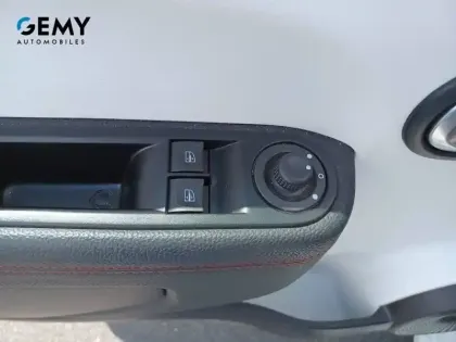 Photo 11 Renault Twingo  III Achat Intégral - 21