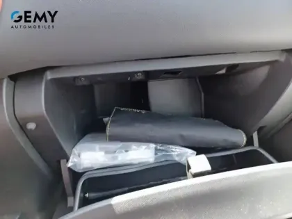 Photo 16 Renault Twingo  III Achat Intégral - 21