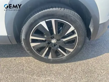 Photo 10 Peugeot 2008  PureTech 155 S&S EAT8