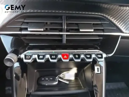 Photo 16 Peugeot 208  BlueHDi 100 S&S BVM6