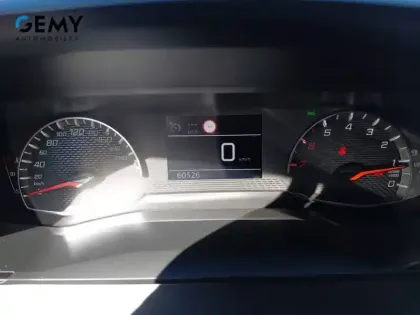 Photo 15 Peugeot 208  BlueHDi 100 S&S BVM6