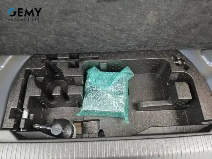 Photo 46 Peugeot 2008  Electrique 136 ch