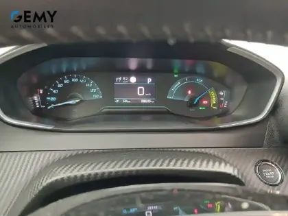 Photo 42 Peugeot 2008  Electrique 136 ch