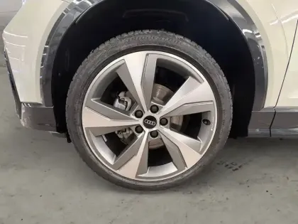 Photo 31 Audi Q2  35 TFSI 150 S tronic 7