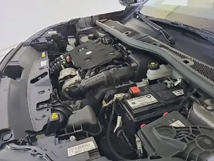 Photo 14 Peugeot 2008  BlueHDi 130 S&S EAT8