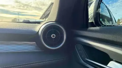 Photo 56 Alfa Romeo Tonale  1.3 Ibrida Plug-In 280ch AT6 e-Q4