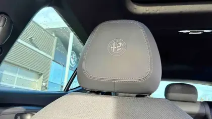 Photo 65 Alfa Romeo Tonale  1.3 Ibrida Plug-In 280ch AT6 e-Q4