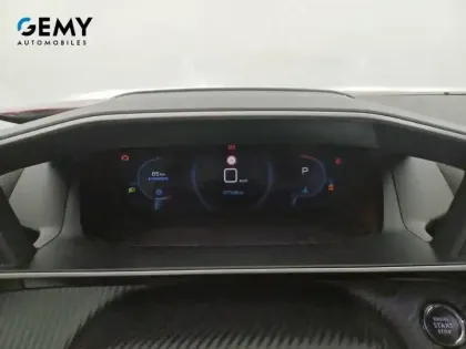 Photo 16 Peugeot 2008  PureTech 130 S&S EAT8