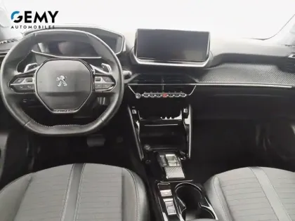 Photo 7 Peugeot 2008  PureTech 130 S&S EAT8