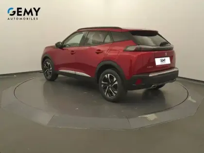 Photo 6 Peugeot 2008  PureTech 130 S&S EAT8