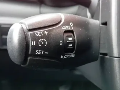Photo 33 Citroën C3  BlueHDi 100 S&S BVM6