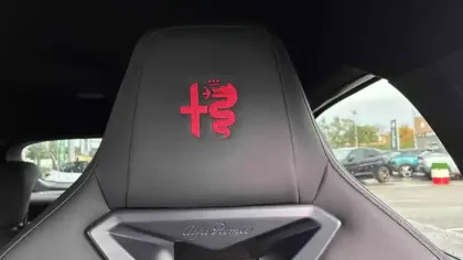 Photo 49 Alfa Romeo Junior  Elettrica 156 ch