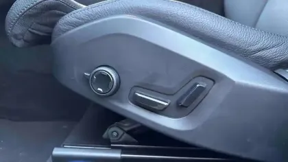 Photo 43 Volvo Xc60  T6 AWD Hybride rechargeable 253 ch+145 ch Geartronic 8