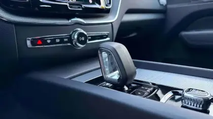 Photo 47 Volvo Xc60  T6 AWD Hybride rechargeable 253 ch+145 ch Geartronic 8