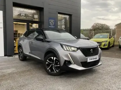 Photo 17 Peugeot 2008 II PureTech 130 S&amp;S GT