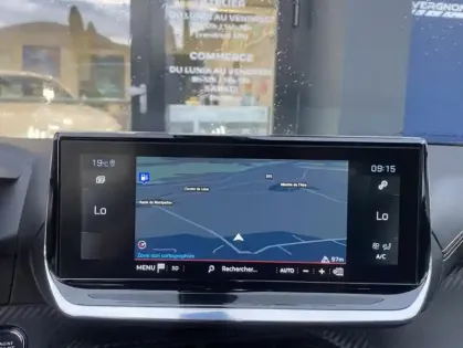 Photo 9 Peugeot 2008 II PureTech 130 S&amp;S GT