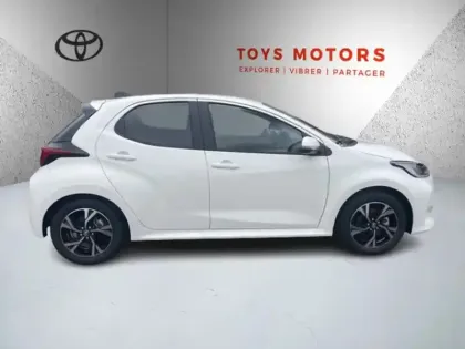 Photo 10 Toyota Yaris Hybride 116h Design PAC