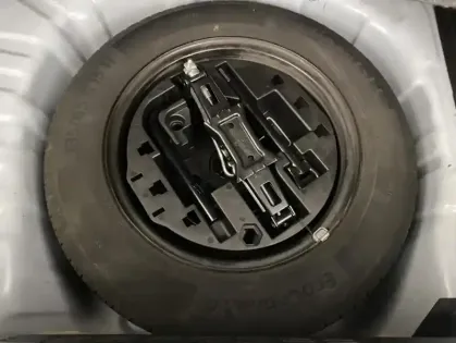 Photo 33 Renault Clio TCe 90 Equilibre 5p