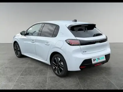 Photo 2 Peugeot 208  100 Allure GPS / CAMERA 360 / LED