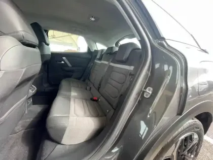 Photo 8 Citroën C4  PureTech 130ch S&S Feel Pack EAT8