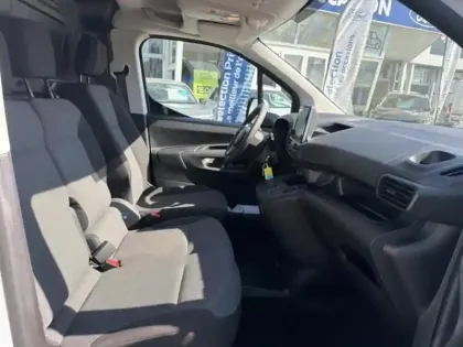 Photo 24 Opel Combo Gén. IV Ph1 NG Base 4