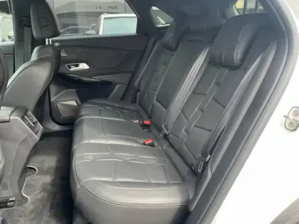 Photo 8 DS DS 7  Crossback BlueHDi 180ch Grand Chic Automatique