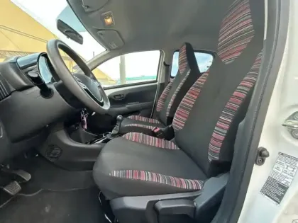 Photo 6 Citroën C1  VTi 72 S&S Feel 5p E6.d