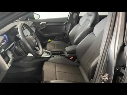 Photo 28 Audi A3  Sportback 35 TFSI 150ch Mild Hybrid S line S tronic 7