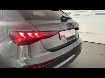 Photo 22 Audi A3  Sportback 35 TFSI 150ch Mild Hybrid S line S tronic 7