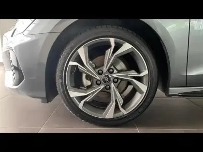 Photo 23 Audi A3  Sportback 35 TFSI 150ch Mild Hybrid S line S tronic 7