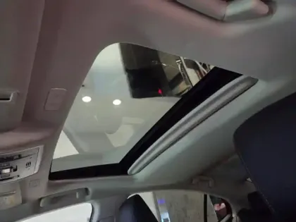 Photo 11 Lexus Es  300h Luxe MY23