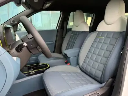 Photo 8 Fiat Grande Panda  Electrique 113ch La Prima (Certinergy 4750? déduit)