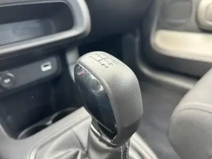 Photo 8 Citroën C3  1.2 PureTech 83ch S&S Feel Pack